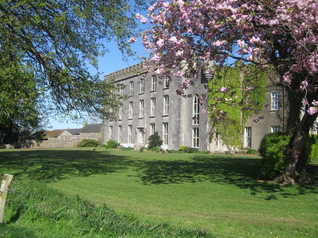 Bed & Breakfast Ash Hill 2*